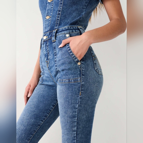 TRUE RELIGION DENIM FLARE JUMPSUIT SIZE SMALL COLOR GHOST WAVE - Picture 5 of 16